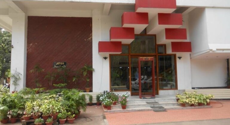 Hotel Ambarish