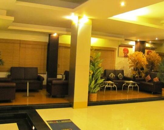 Hotel Fame City - Photo2