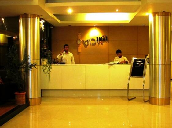 Hotel Fame City - Photo3
