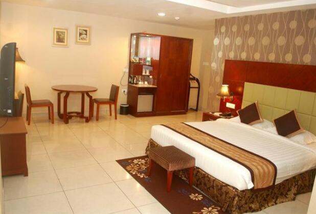 Hotel Gateway Grandeur - Photo3