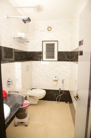 Hotel JPs International - Photo5