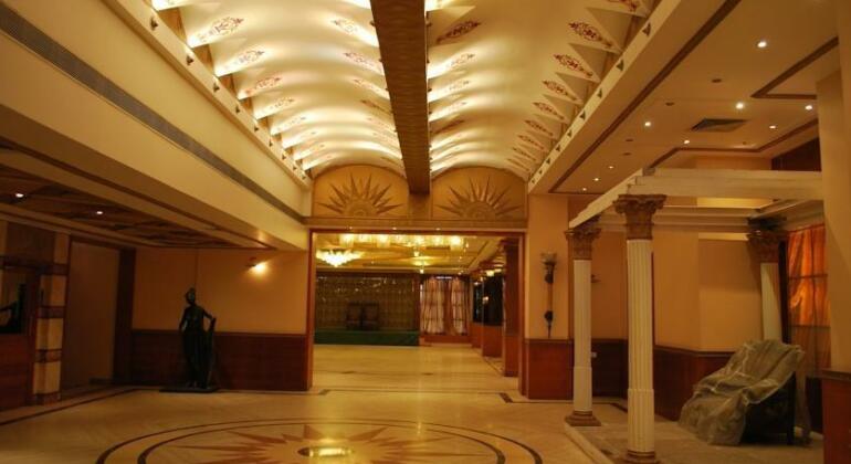 Hotel Millennium Guwahati - Photo2