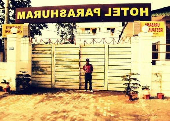 Hotel Parshuram - Photo2