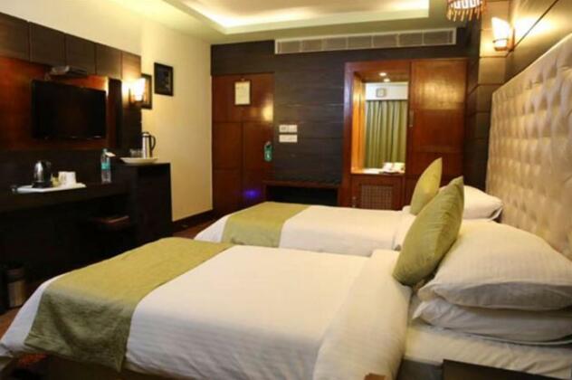 Hotel Rajmahal Guwahati - Photo4