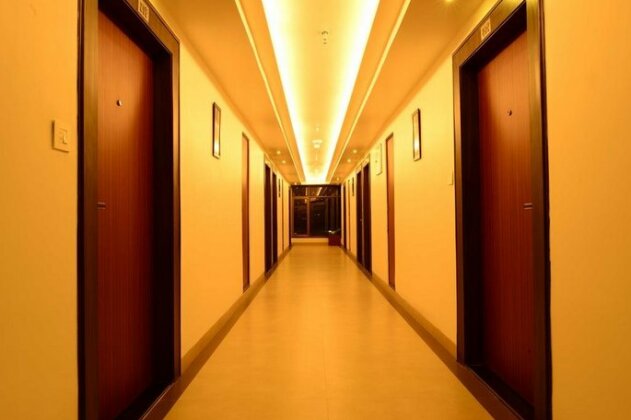 Hotel Shoolin Grand - Photo2