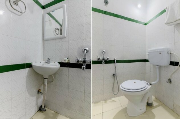 OYO 35634 Central Inn 2 - Photo4