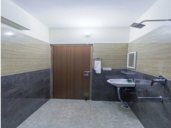 OYO 5545 Spectrum Residency - Photo2