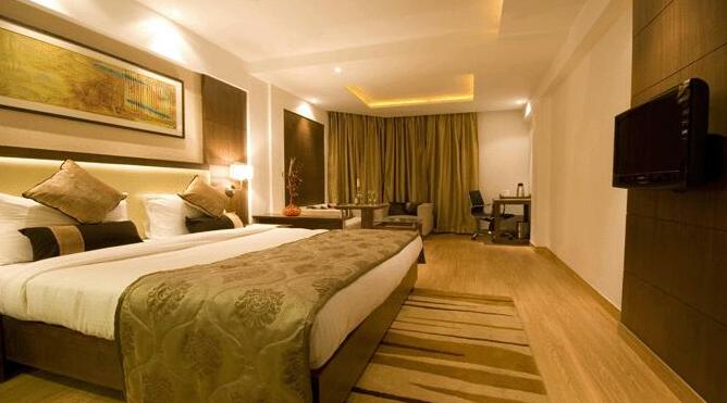 Hotel Regency Square - Photo2