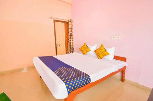 SPOT ON 64974 Hotel Green Land