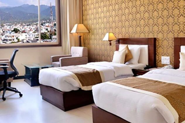 Hotel Devashish Haldwani - Photo2