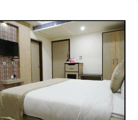 Hotel Uk - Photo4