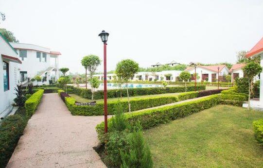 Royals Corbett Forest Resort - Photo5
