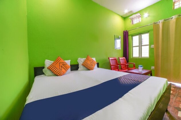 SPOT ON 64882 Joshi Guest House - Photo2