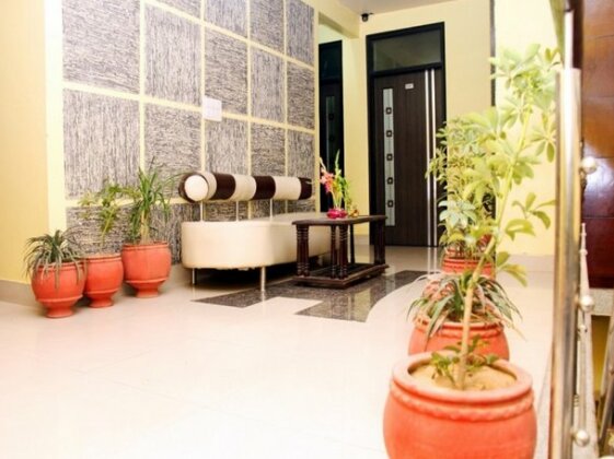 Hotel Vickys Plaza - Photo2
