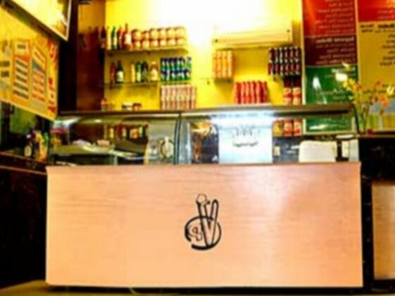Hotel Vickys Plaza - Photo3