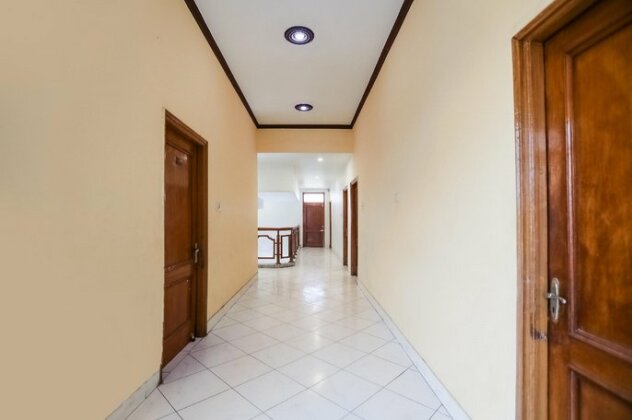 OYO 68470 Royal Paradise - Photo3
