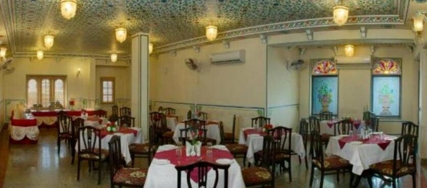 Rajvi Palace Hotel - Photo3