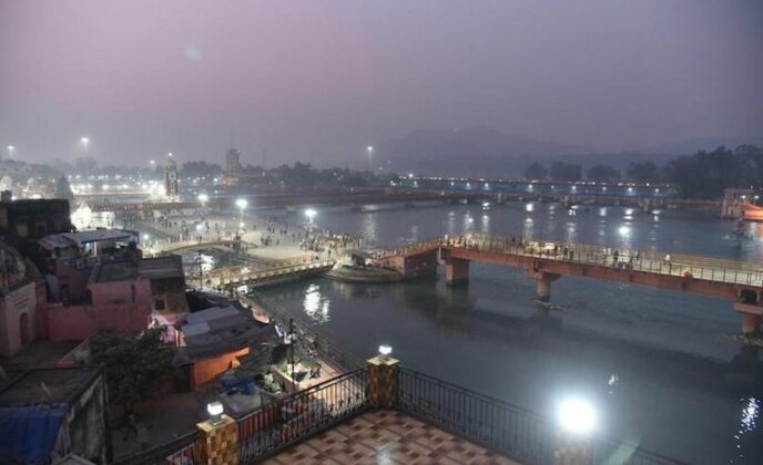 Hotel Ganga Basin - Photo2