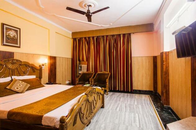 Hotel Sachin International - Photo4