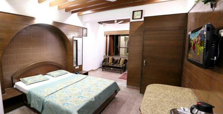 Hotel Suryodaya - Photo2