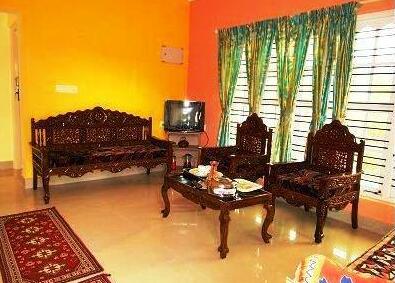 Sinchana Home Stay - Photo4