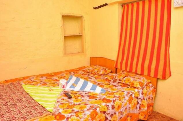 1985 Guest House - Photo4
