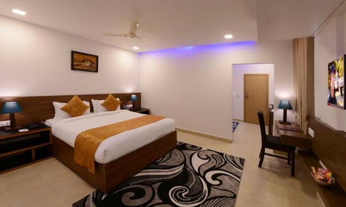 Clarks Inn Hampi - Photo2