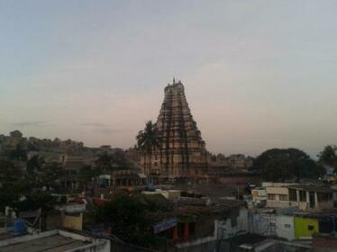 Manju Guest House