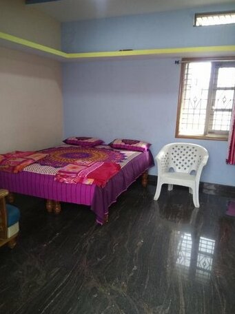 Shanthi home - Photo3