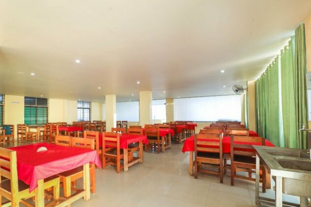 OYO 70001 Hotel Green Tree - Photo2
