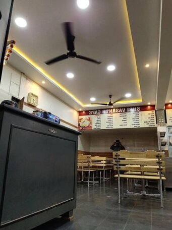 Shri Vasant Lodge - Photo2