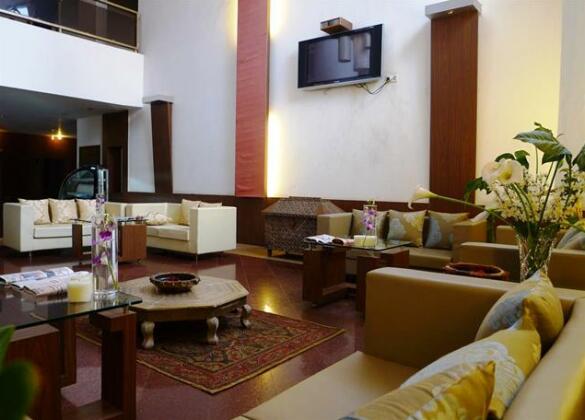 The Hans Hotel - Photo2