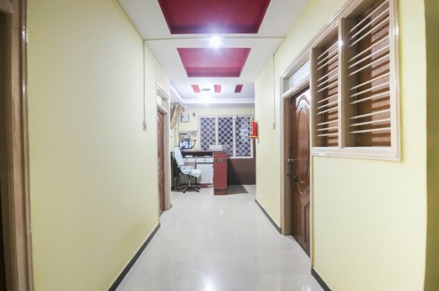 OYO 62733 Bs Residency - Photo5