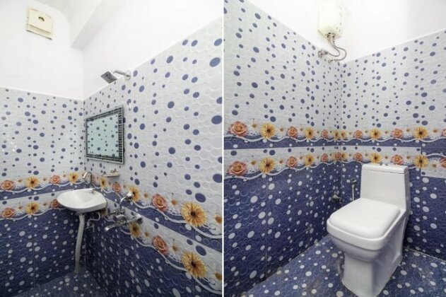 1br Enthralling Stay In Moosapet - Photo3