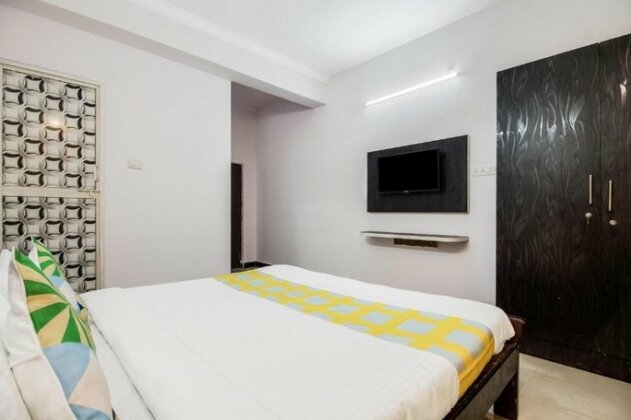 1br Enthralling Stay In Moosapet - Photo4