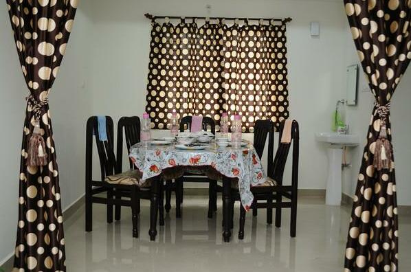 3 Bed Room Prestige Service Apartment - Photo5