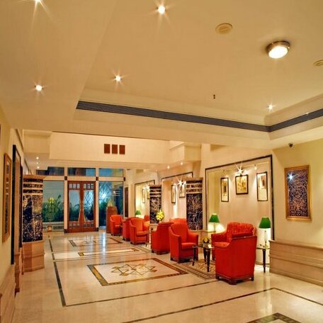 Aditya Park-A Sarovar Portico Hotel - Photo3