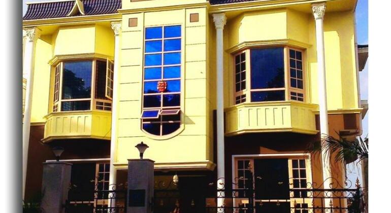 Bliss Inn Suites - Photo2