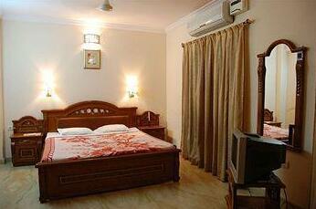 Cosy Banjara Serviced Apartment Hyderabad - Photo2