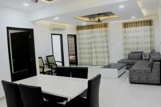 Cyber Elite Suites - Photo5
