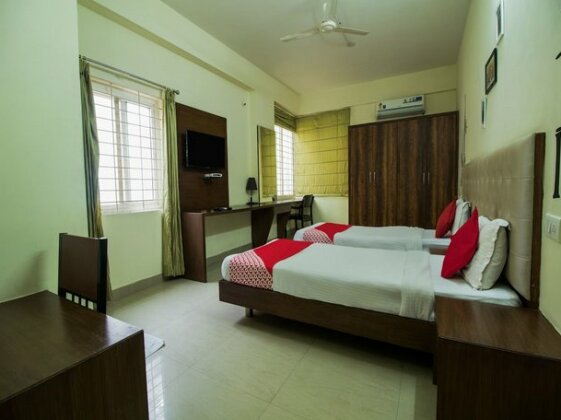 FabHotel ANS Cyber Castle HiTech City - Photo2
