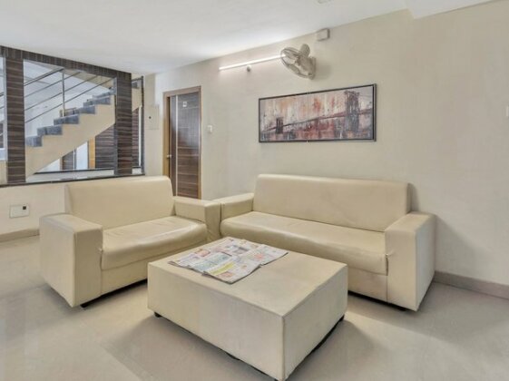 FabHotel Lotus HiTech City - Photo5
