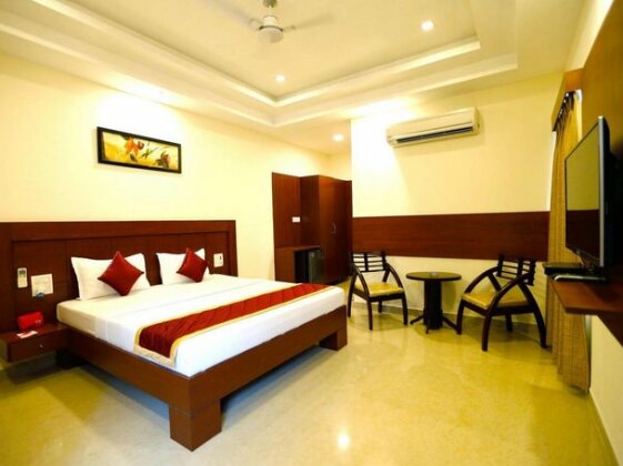 FabHotel Namo Suites Madhapur - Photo2