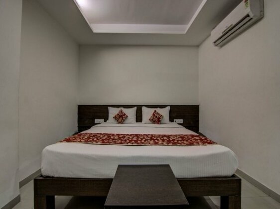 Hotel Galaxy Inn Hyderabad - Photo2