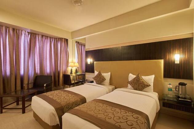 Hotel Quality Inn Residency - Photo2