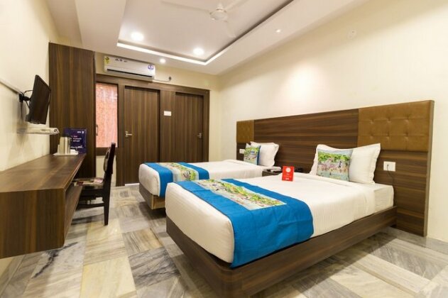 OYO 6651 Hotel Srujana Stay Inn - Photo2