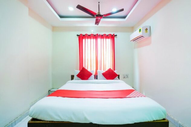 OYO 70927 Hotel Hyderabad Comfort