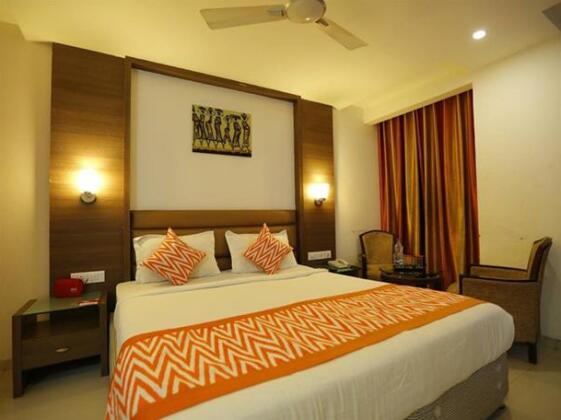 OYO Rooms Jubilee Hills Check Post - Photo5