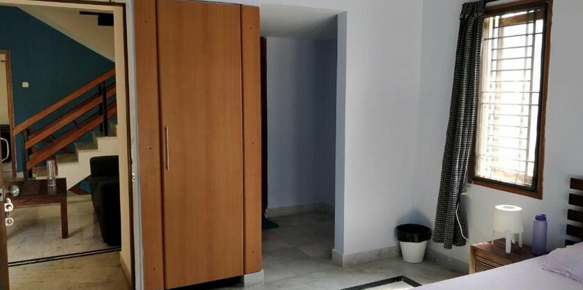 Pvt room in a fully furnished and serviced villa in a serene gated community - Photo3