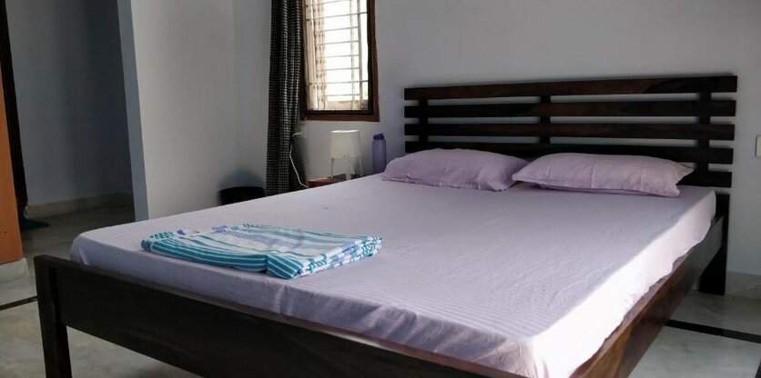 Pvt room in a fully furnished and serviced villa in a serene gated community - Photo5